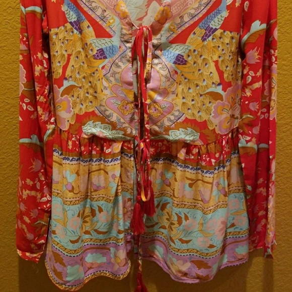 Exotic Jacket Lotus - Picture 5 of 5